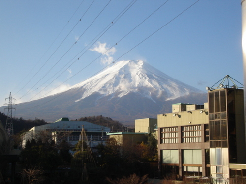 山梨県　温泉旅館　今日も綺麗な富士山