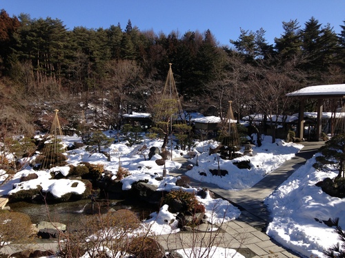 富士山温泉ホテル鐘山苑：庭園