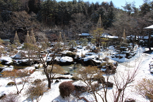 冬の庭園｜富士山温泉ホテル鐘山苑