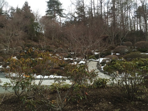 富士山温泉ホテル鐘山苑：庭園