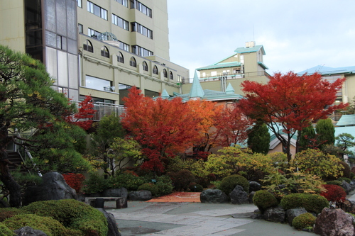 富士山温泉ホテル鐘山苑