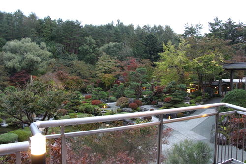 2018年庭園の紅葉情報No.7｜富士山温泉ホテル鐘山苑