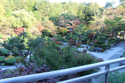 2019年庭園の紅葉情報No.10｜富士山温泉ホテル鐘山苑